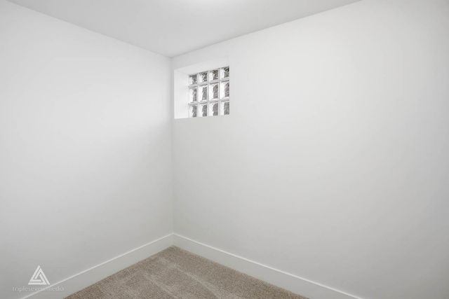 500 N Fairview Avenue, Mount Prospect, IL 60056