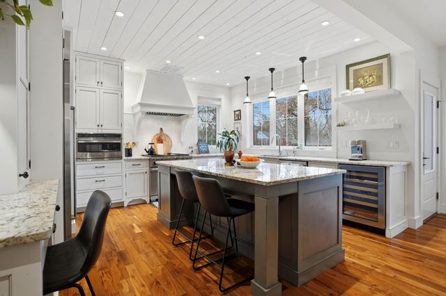 105 EDGEWOOD AVE, Columbia, MO 65203