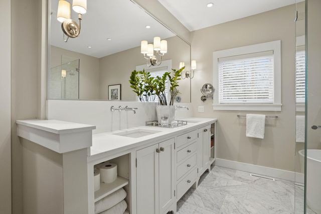 105 EDGEWOOD AVE, Columbia, MO 65203