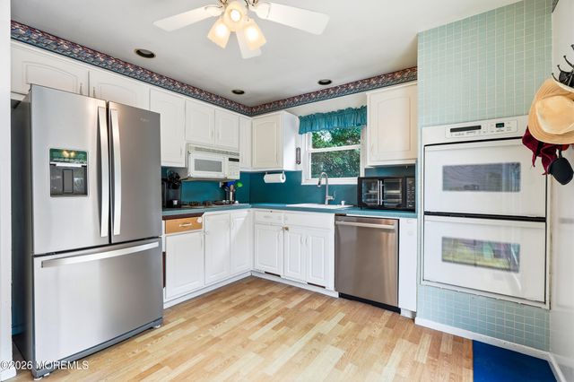 24 Branch Road, Oakhurst, NJ 07755
