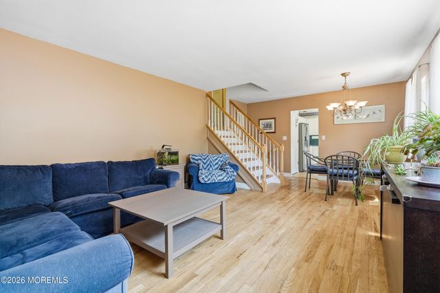 24 Branch Road, Oakhurst, NJ 07755
