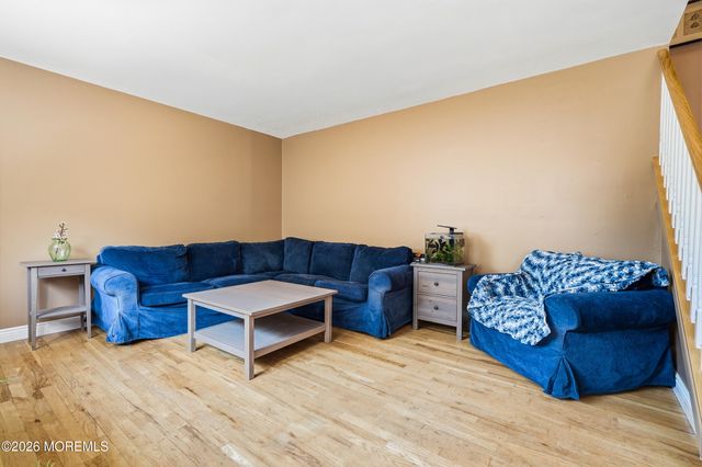 24 Branch Road, Oakhurst, NJ 07755