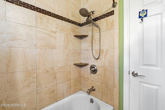 24 Branch Road, Oakhurst, NJ 07755