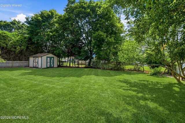 24 Branch Road, Oakhurst, NJ 07755