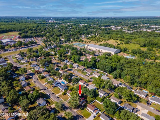 24 Branch Road, Oakhurst, NJ 07755