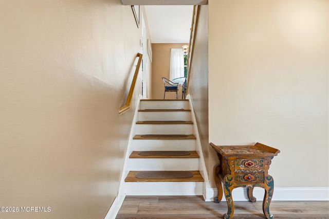24 Branch Road, Oakhurst, NJ 07755