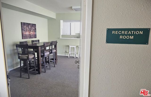 19350 Sherman Way 325, Los Angeles, CA 91335