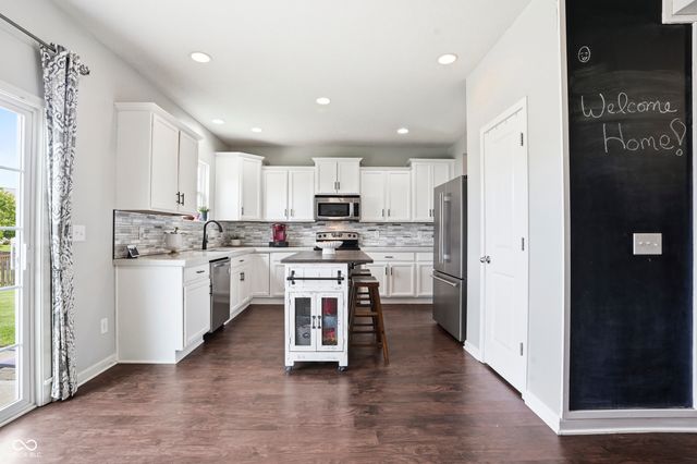 2337 Hanover Road, Brownsburg, IN 46112