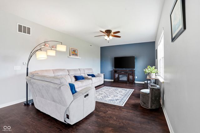 2337 Hanover Road, Brownsburg, IN 46112