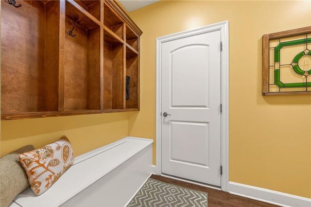 8829 N Glenwood Avenue, Kansas City, MO 64157