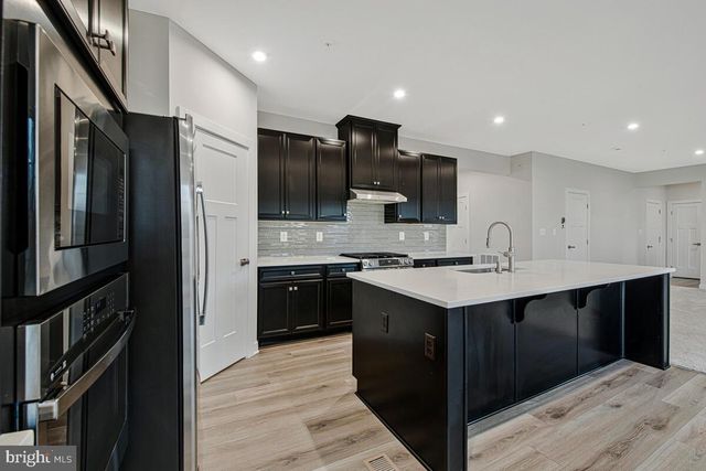 10065 DRESSAGE DR, Upper Marlboro, MD 20772