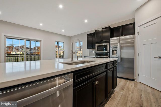 10065 DRESSAGE DR, Upper Marlboro, MD 20772