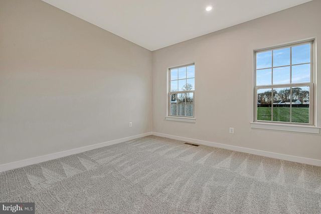 10065 DRESSAGE DR, Upper Marlboro, MD 20772