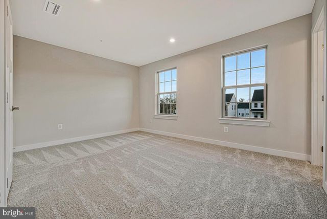 10065 DRESSAGE DR, Upper Marlboro, MD 20772