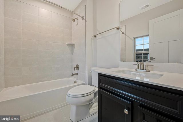 10065 DRESSAGE DR, Upper Marlboro, MD 20772