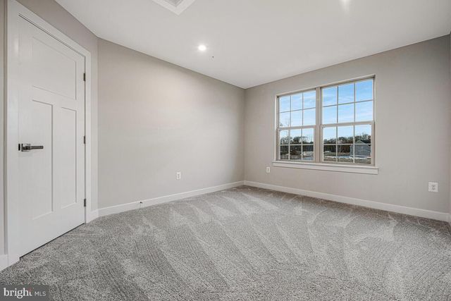 10065 DRESSAGE DR, Upper Marlboro, MD 20772