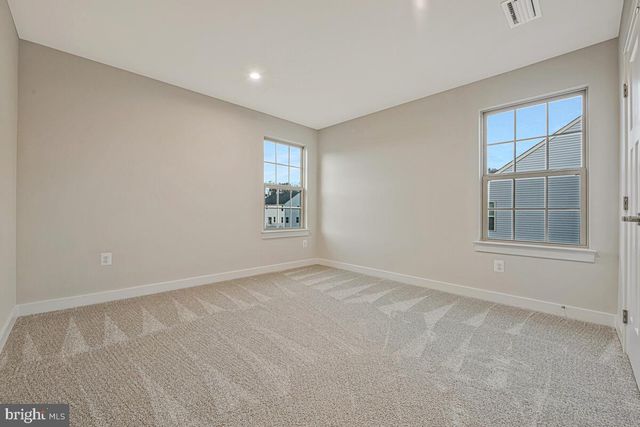 10065 DRESSAGE DR, Upper Marlboro, MD 20772