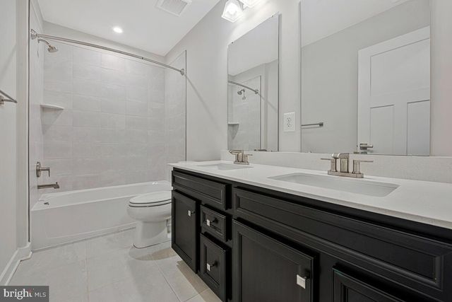 10065 DRESSAGE DR, Upper Marlboro, MD 20772