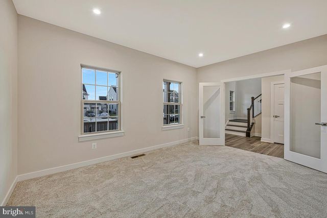 10065 DRESSAGE DR, Upper Marlboro, MD 20772