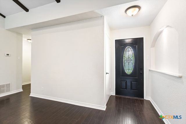 115 Da Gama, Universal City, TX 78148
