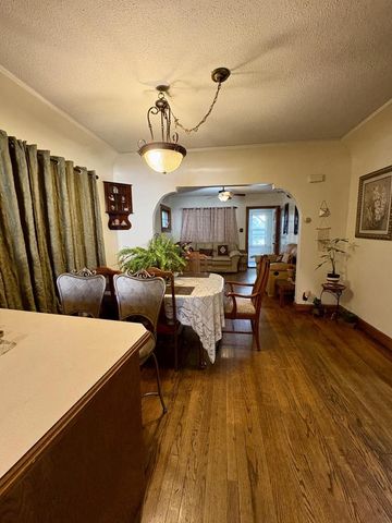 4110 N 7th STREET, Milwaukee, WI 53209