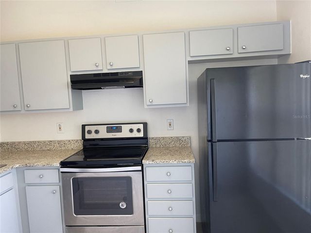 4989 VISTA LAGO DRIVE, Orlando, FL 32811