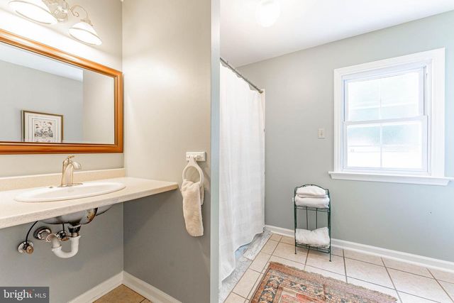 119 CLOVERLY LN, West Chester, PA 19380