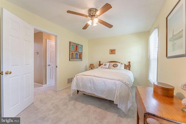 119 CLOVERLY LN, West Chester, PA 19380