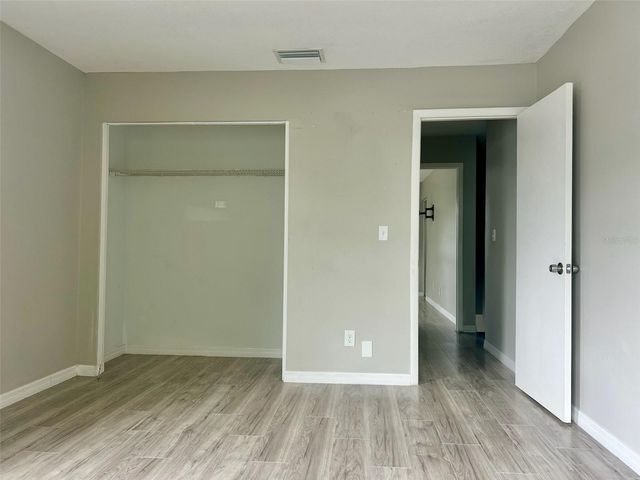 7195 E BANK DRIVE 206, Tampa, FL 33617