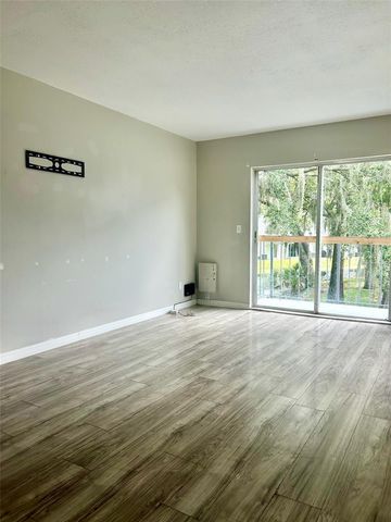 7195 E BANK DRIVE 206, Tampa, FL 33617