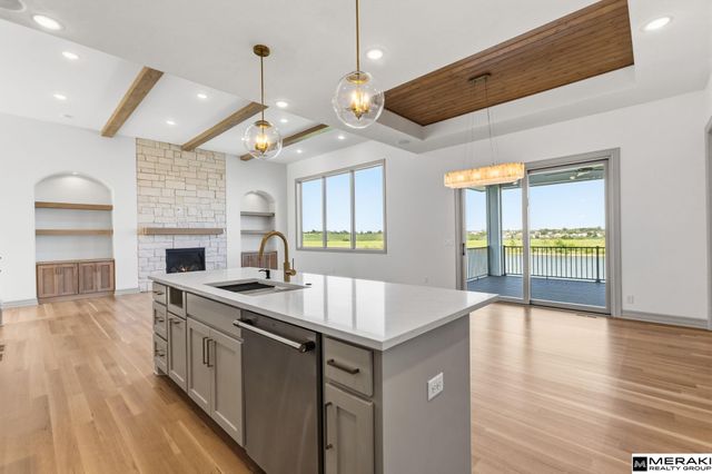 17027 S Reflection Circle, Bennington, NE 68007