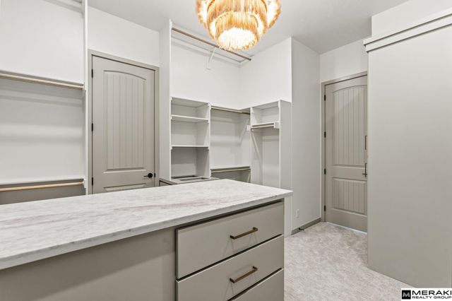 17027 S Reflection Circle, Bennington, NE 68007