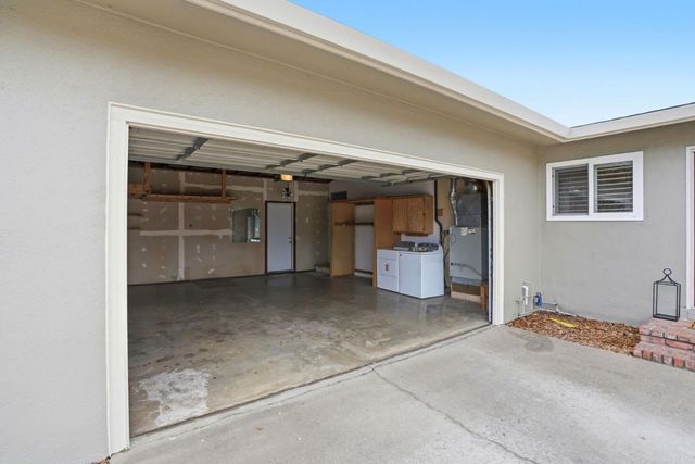 1175 Kimball Avenue, Seaside, CA 93955
