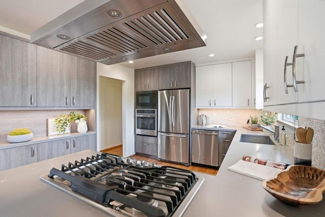 1175 Kimball Avenue, Seaside, CA 93955