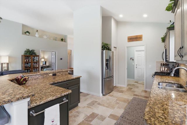 1096 W DIAMOND SHORE LOOP, Hernando, FL 34442