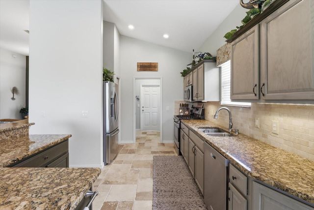 1096 W DIAMOND SHORE LOOP, Hernando, FL 34442