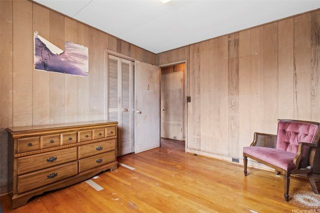 1404 Kaumoli Street, Pearl City, HI 96782