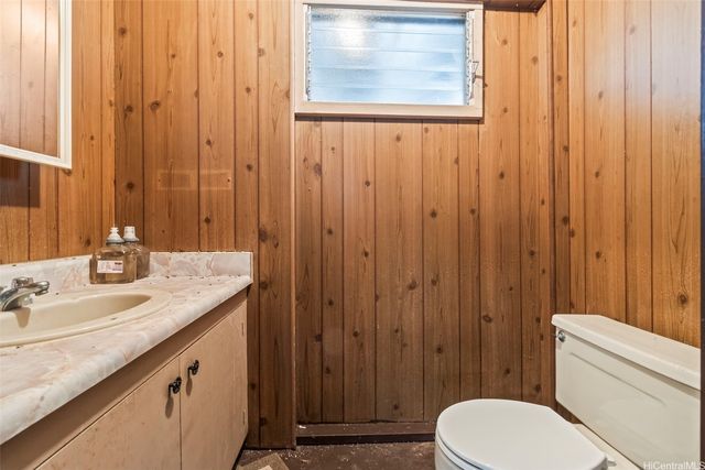 1404 Kaumoli Street, Pearl City, HI 96782