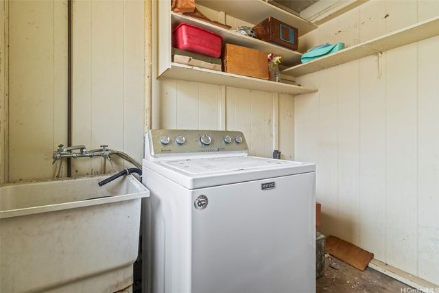 1404 Kaumoli Street, Pearl City, HI 96782