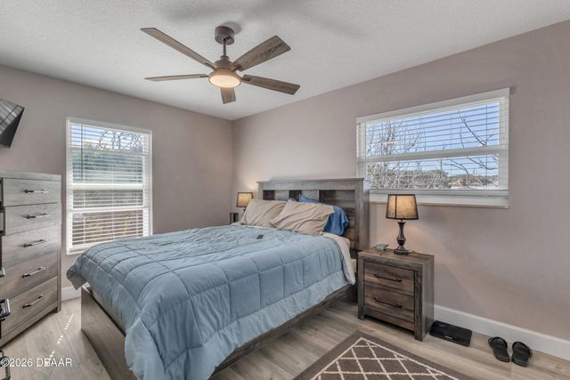 831 E 21st Avenue, New Smyrna Beach, FL 32169