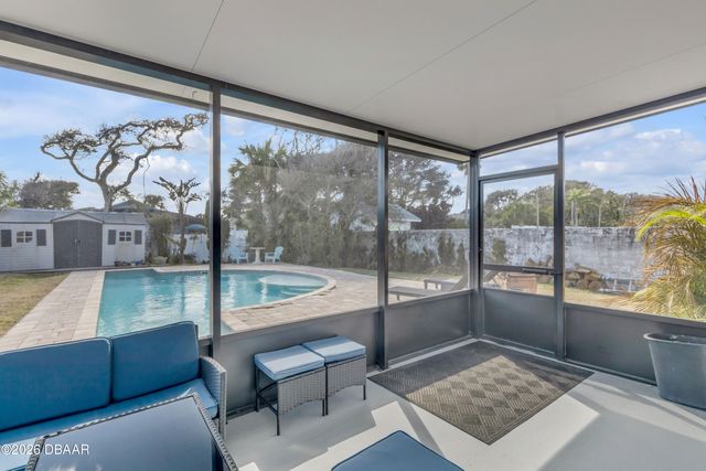 831 E 21st Avenue, New Smyrna Beach, FL 32169