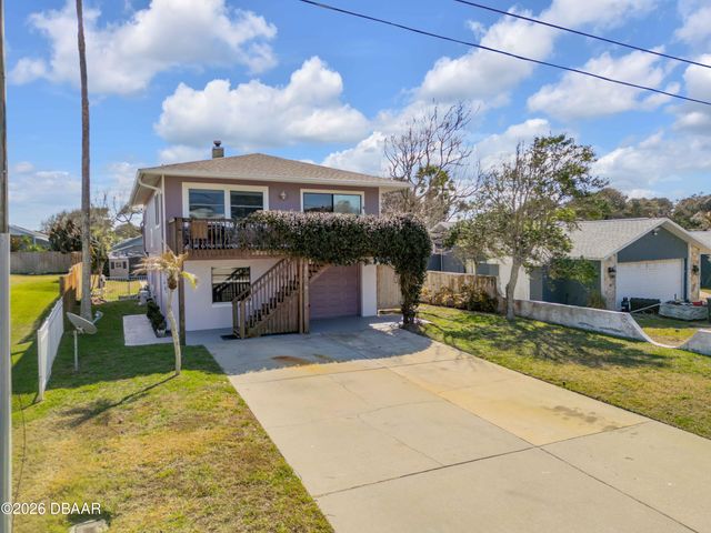 831 E 21st Avenue, New Smyrna Beach, FL 32169