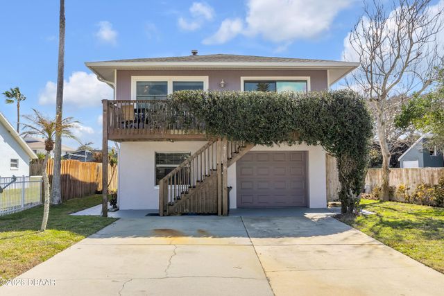 831 E 21st Avenue, New Smyrna Beach, FL 32169