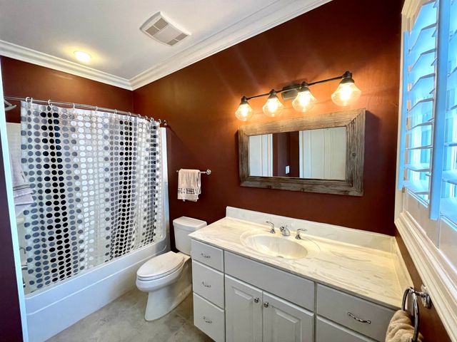 157 N Spring Street, Melbourne, AR 72556