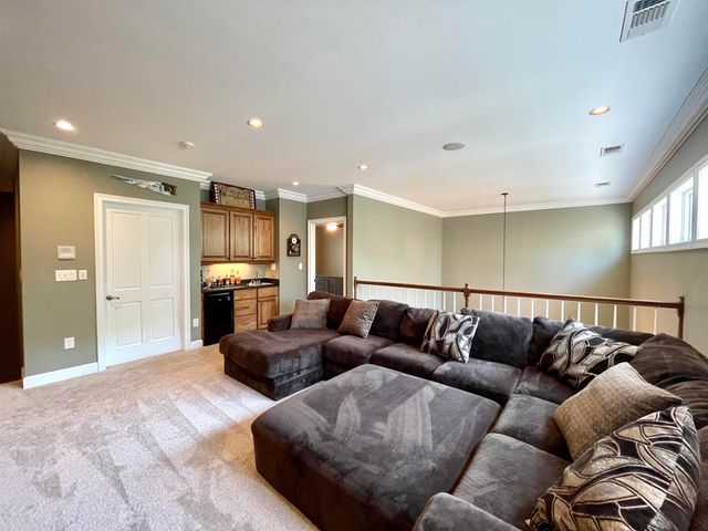 157 N Spring Street, Melbourne, AR 72556