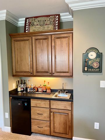 157 N Spring Street, Melbourne, AR 72556