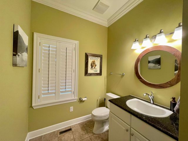 157 N Spring Street, Melbourne, AR 72556