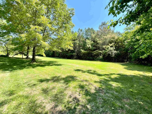 157 N Spring Street, Melbourne, AR 72556