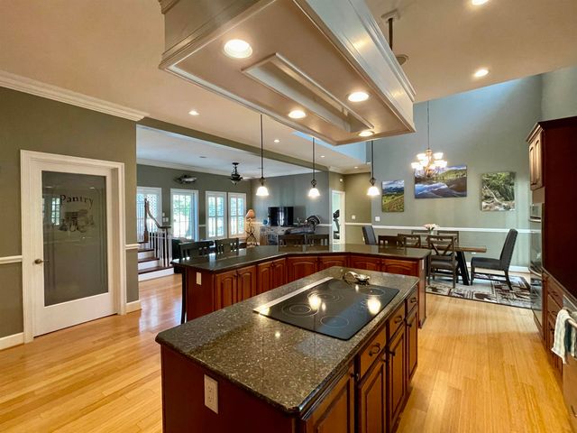 157 N Spring Street, Melbourne, AR 72556