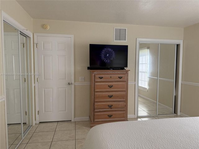 150 Peace Ave, Key Largo, FL 33037